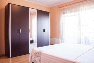 Апартаменты Apartments Rudovic Улцинь Апартаменты с видом на сад-17